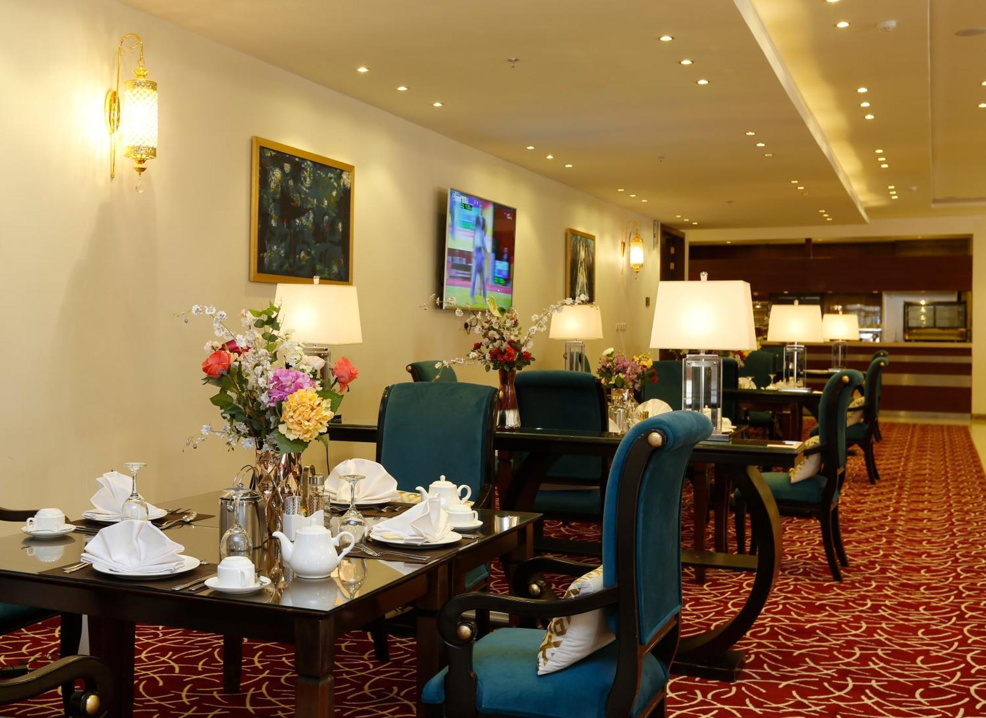 Innyar Hotel Riyadh Exterior photo