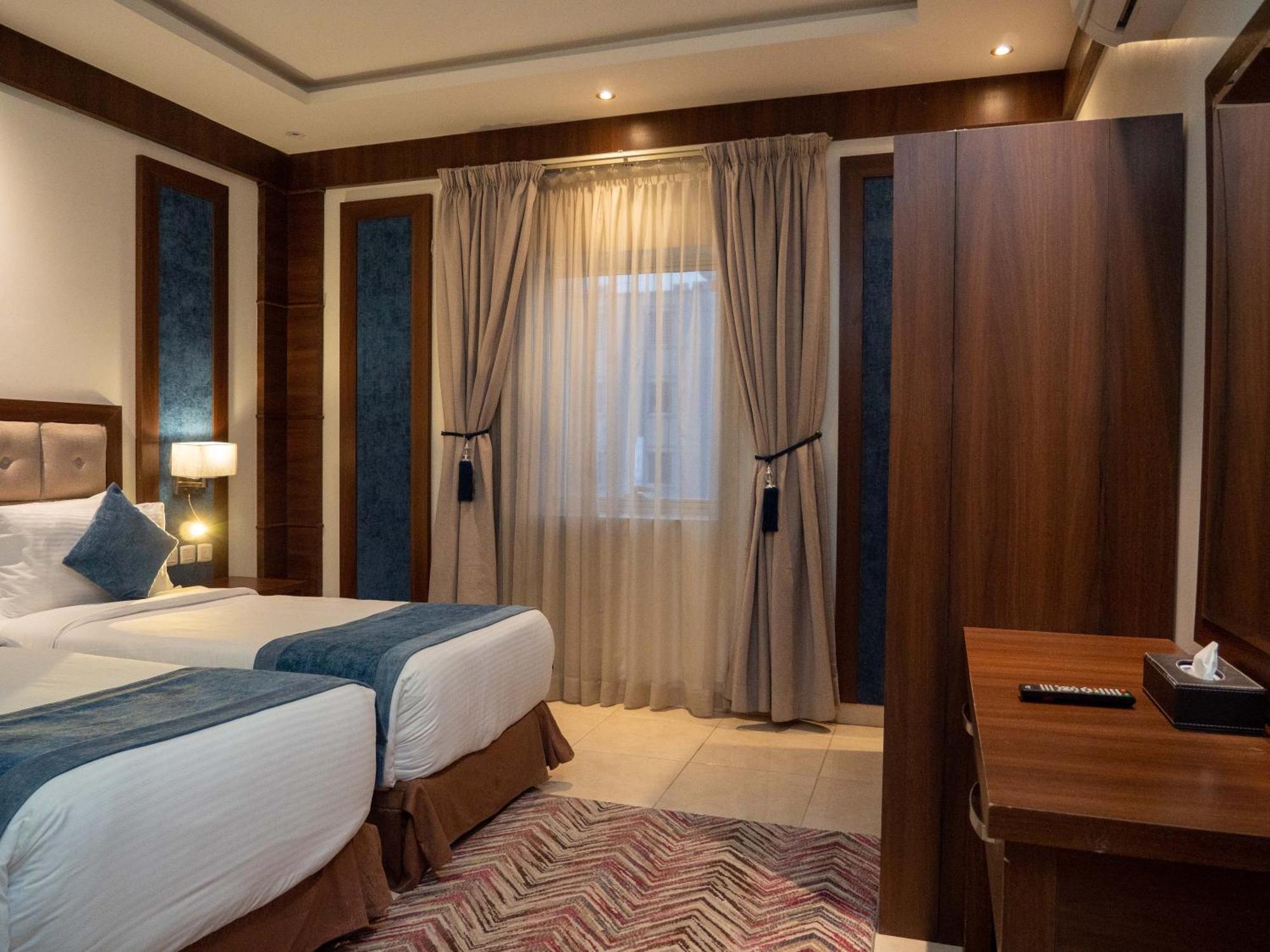 Innyar Hotel Riyadh Exterior photo