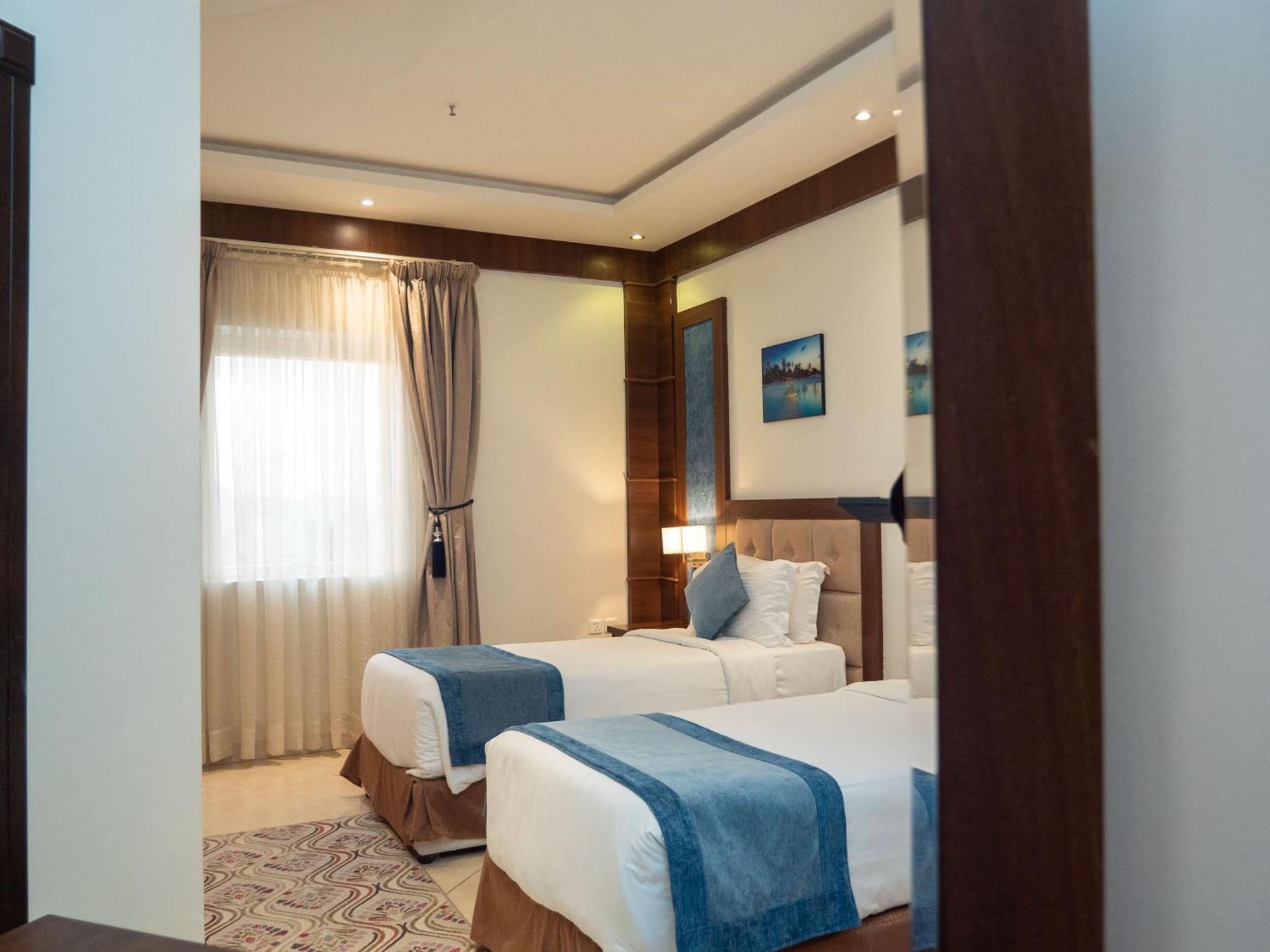 Innyar Hotel Riyadh Exterior photo