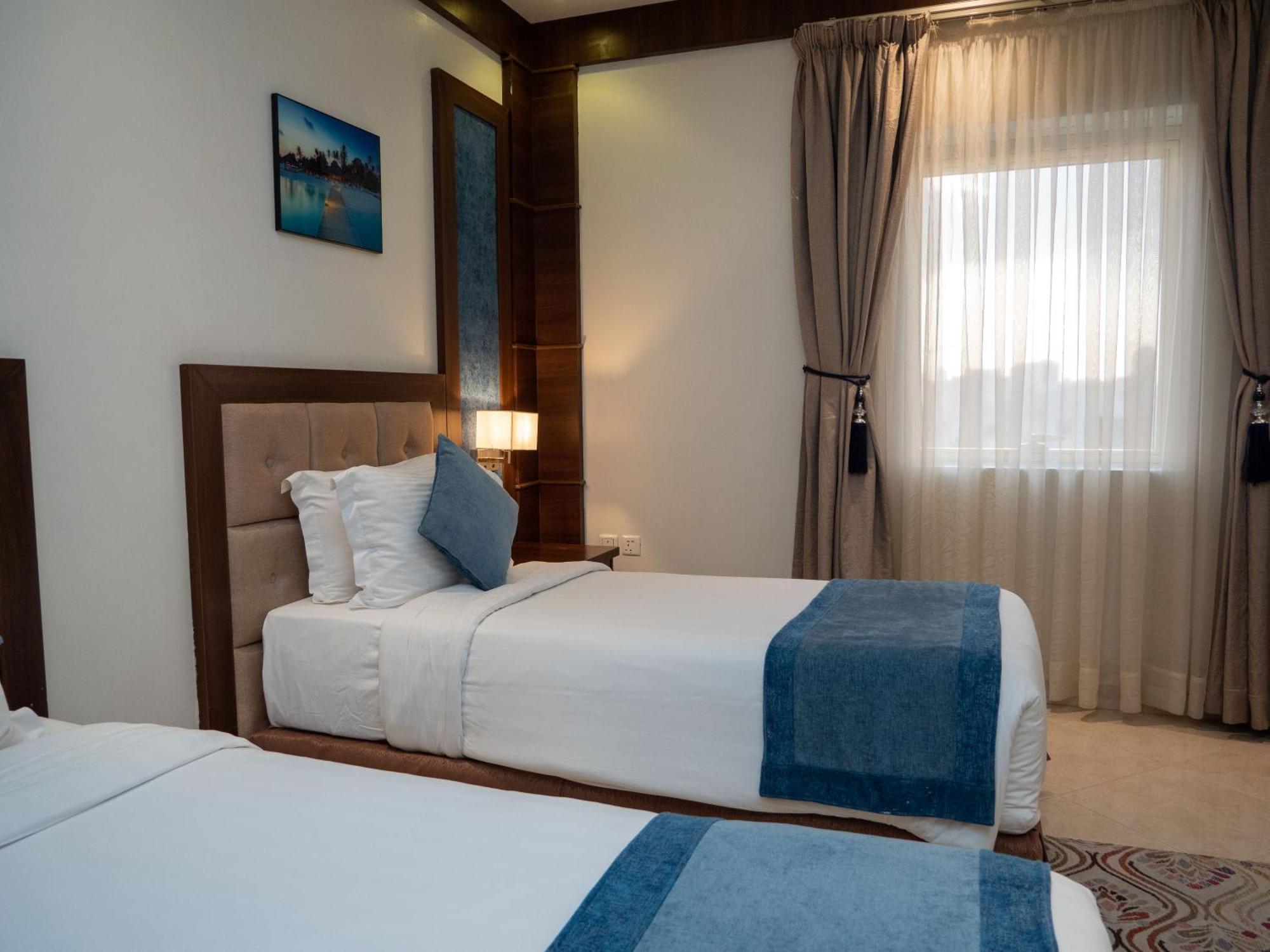 Innyar Hotel Riyadh Exterior photo